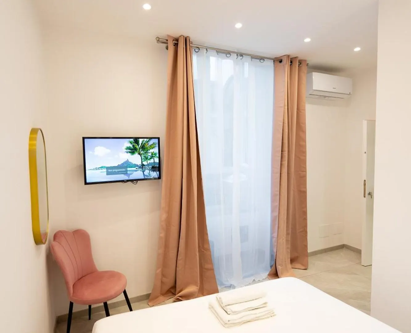 Suites Gaudioso Napoli Center Italy