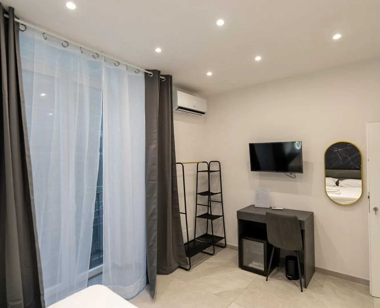 Apartment Suites Gaudioso Napoli Center